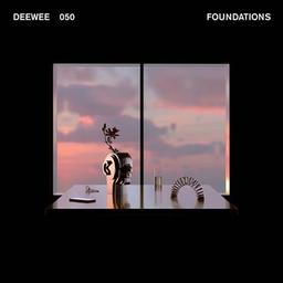 Deewee foundations / Charlotte Adigéry, Laima, James Righton... [et al.], musicien | Adigéry, Charlotte. Arrangeur