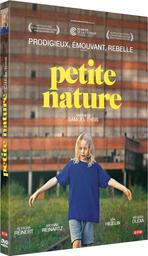 Petite nature / Samuel Théis, réal., scénario | Theis, Samuel. Metteur en scène ou réalisateur. Scénariste